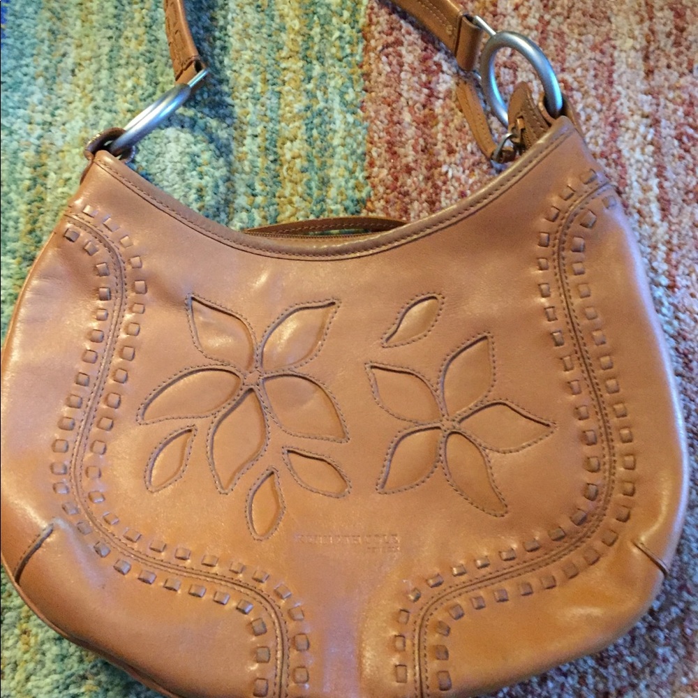 Kenneth Cole caramel tan leather hobo handbag